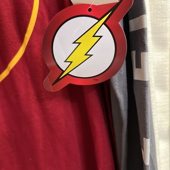 NWT Men’s DC Comics The Flash Long Sleeve Cotton Blend Shirt Size XL - Picture 5 of 7